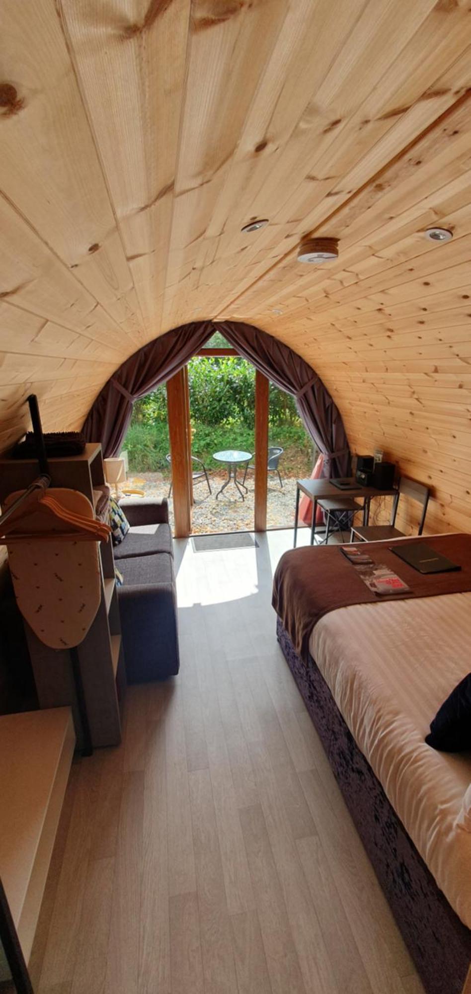 Priory Glamping Pods And Guest Accommodation كيلارني المظهر الخارجي الصورة