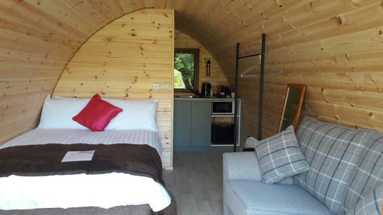 Priory Glamping Pods And Guest Accommodation كيلارني المظهر الخارجي الصورة